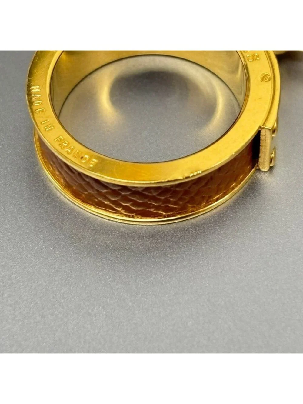 Hermes Scarf Ring Kelly Cadena Motif Metal Leather Gold Brown Plated - Picture 8 of 10